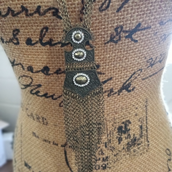 Jewelry Bundle 5 Necklaces - Picture 11 of 16